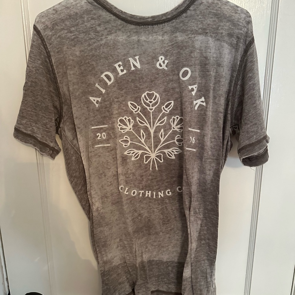 Gray Short Sleeve Tee